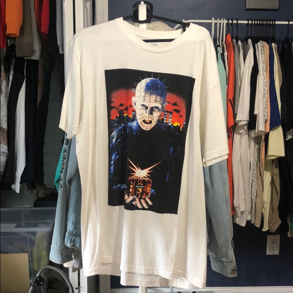 Supreme t shirt